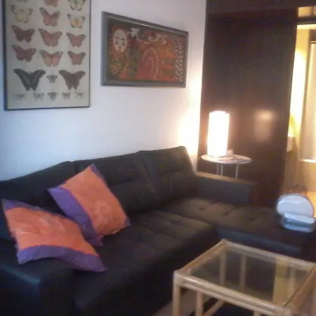 Cozy And Comfortable Studio With Balcony 90 M To The Beach