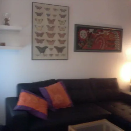 Apartment Cozy And Comfortable Studio With Balcony 90 M To The Beach *
