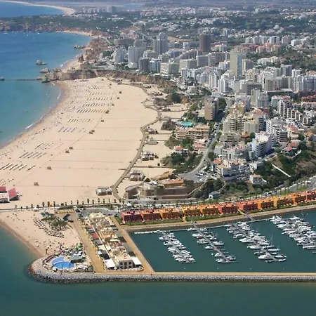 Cozy And Comfortable Studio With Balcony 90 M To The Beach Portimao